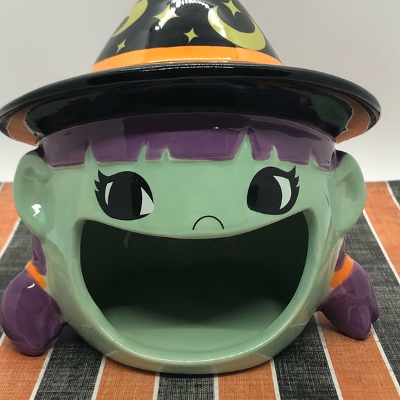 🧙‍♀️Ceramic Witch Open Mouth Halloween Candy Dish - Picture 3 of 11